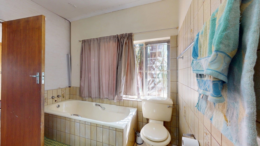 5 Bedroom Property for Sale in Potchefstroom North West